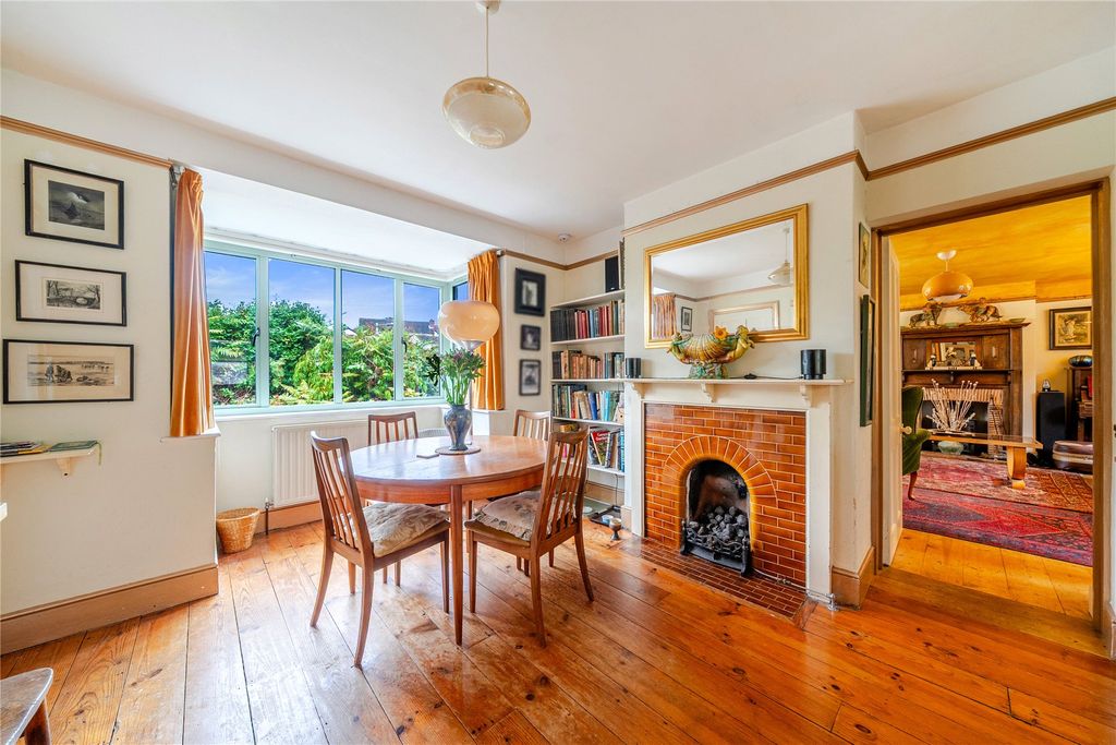 Property photo 2 of 16 Dining Room