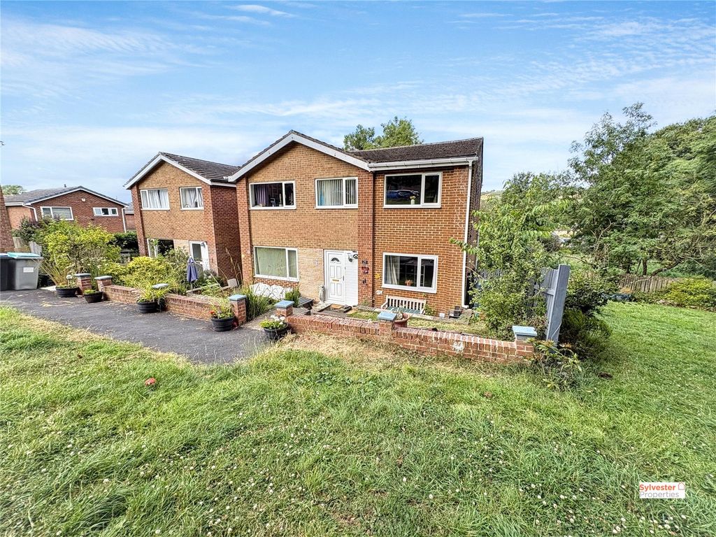 Property photo 1 of 39 Picture No. 43