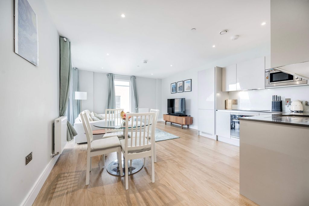 Property photo 2 of 10 53218_Hi_Res(7).Jpg