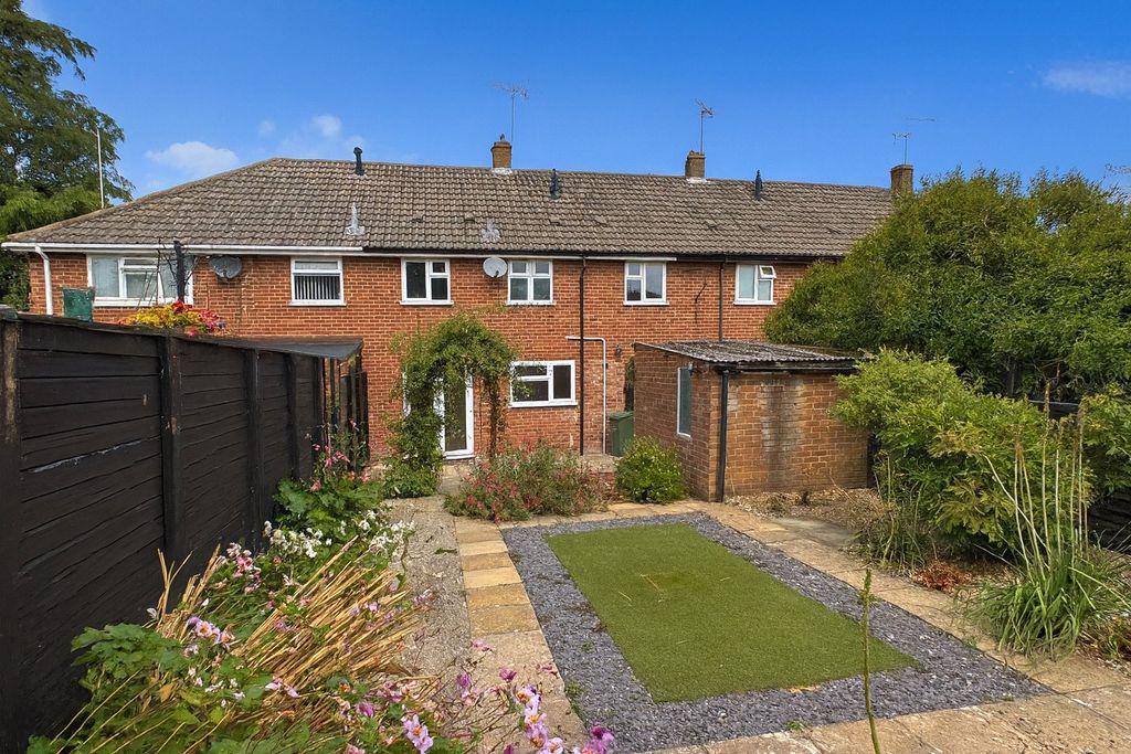 Property photo 2 of 10 Picture No. 13