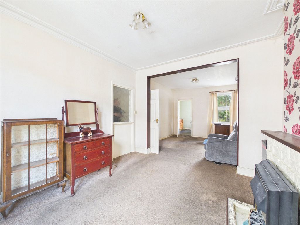 Property photo 2 of 12 Picture No. 02