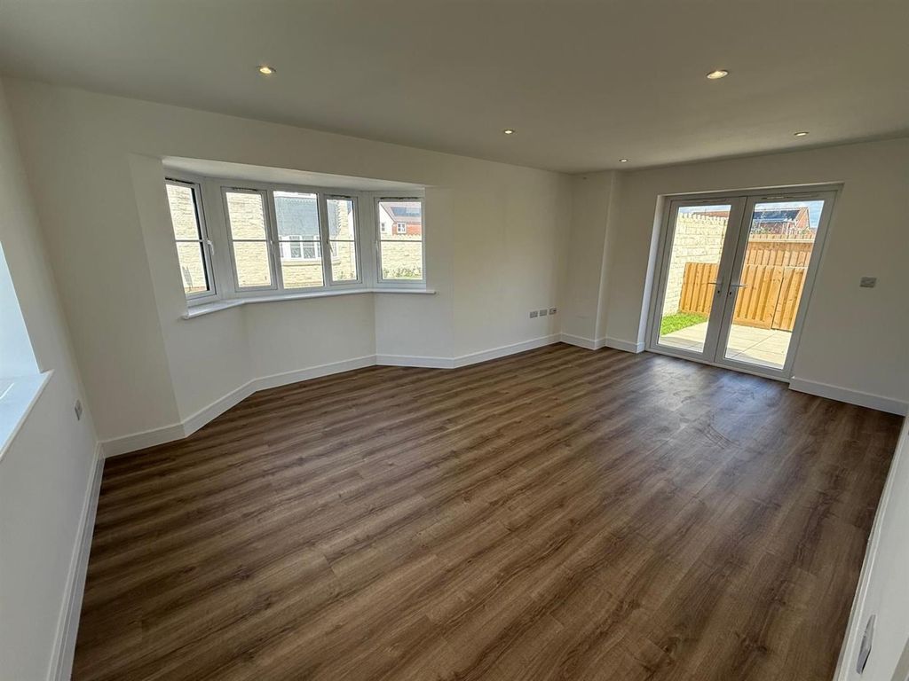 Property photo 3 of 18 Plot 647 Lounge.Jpg