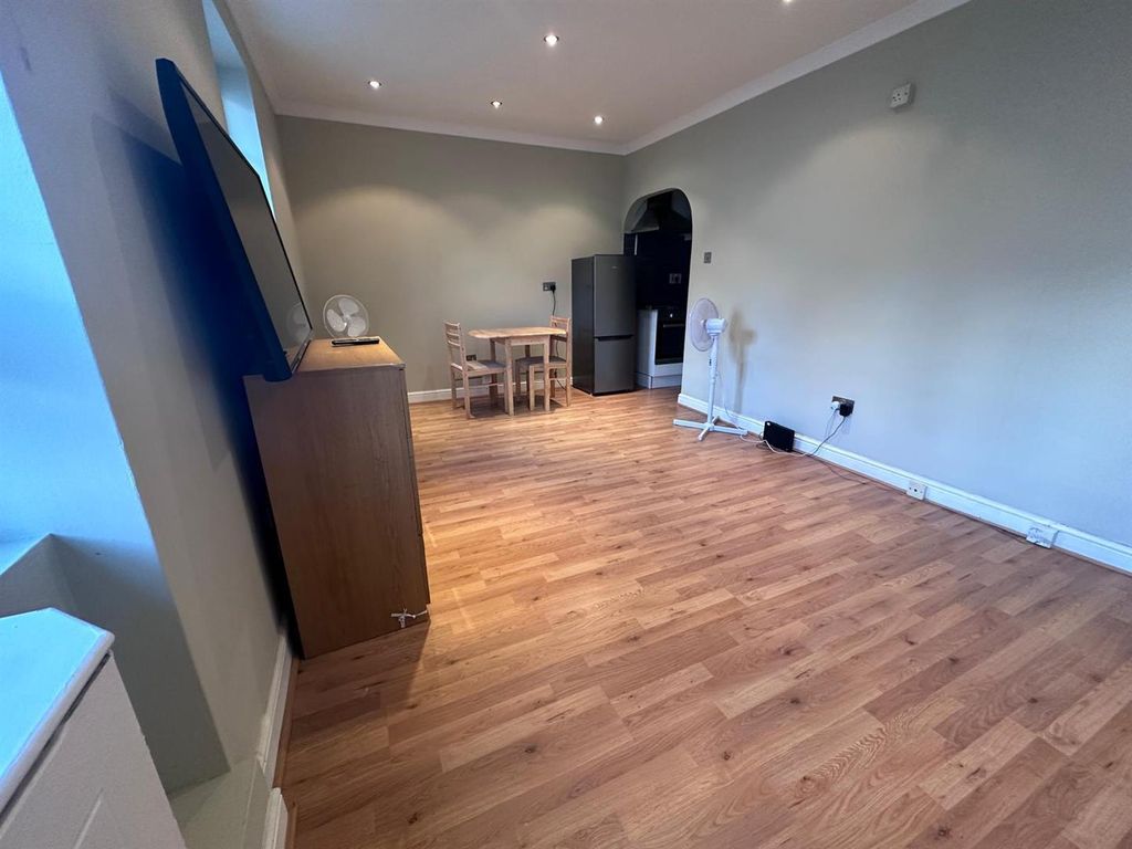 Property photo 2 of 7 Photo-2024-12-23-10-54-28 (5).Jpg