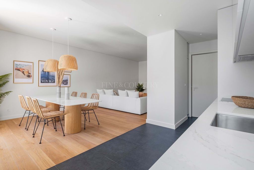 Property photo 3 of 30