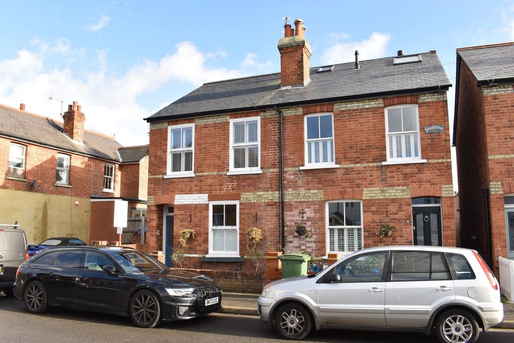 Property photo 1 of 13