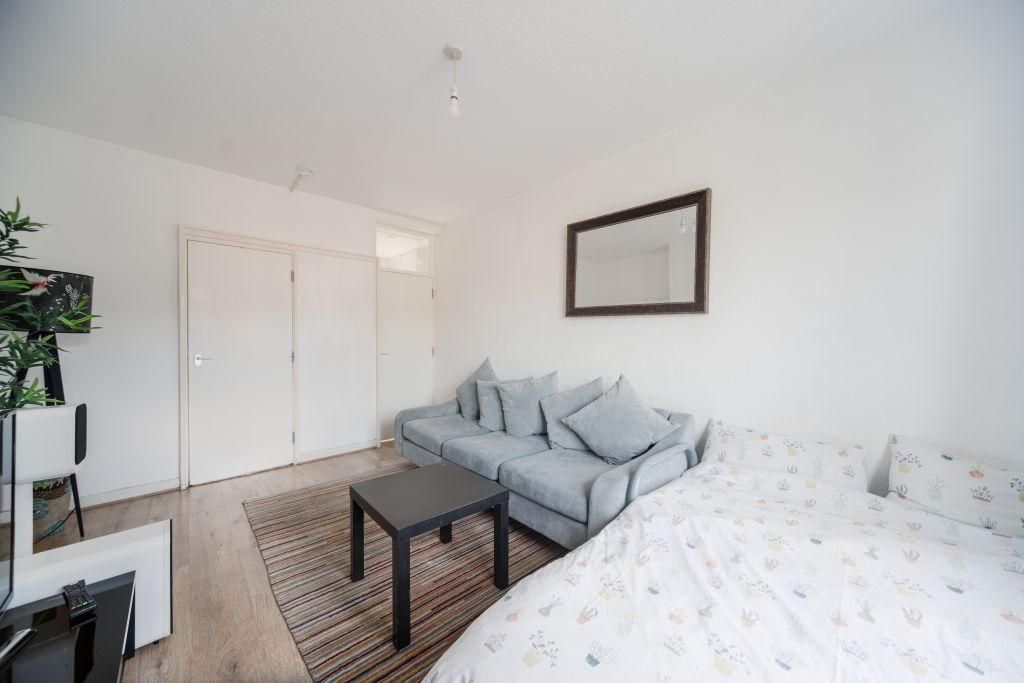 Property photo 3 of 13 Property