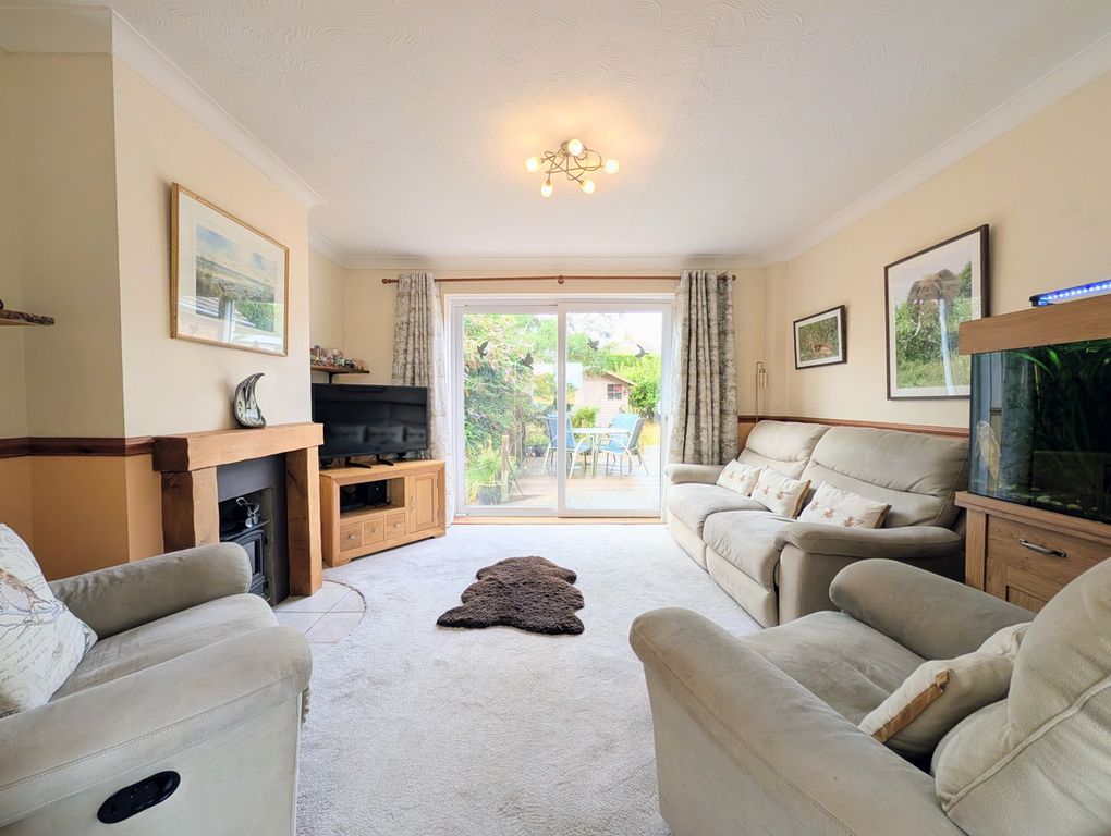 Property photo 3 of 22