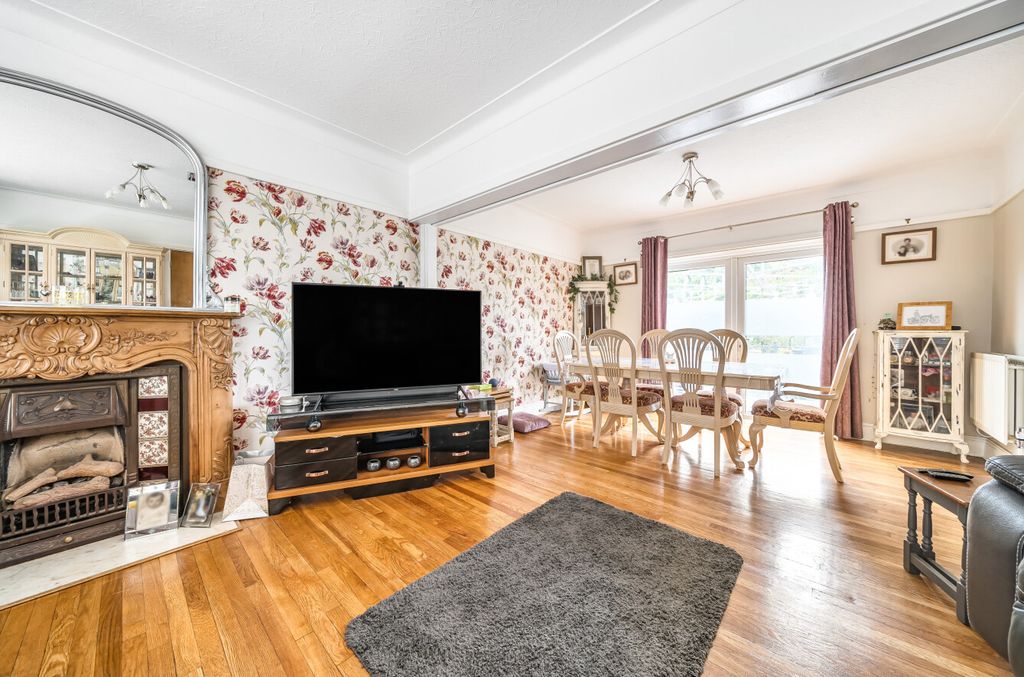 Property photo 2 of 24 1344172-13-68A85F...