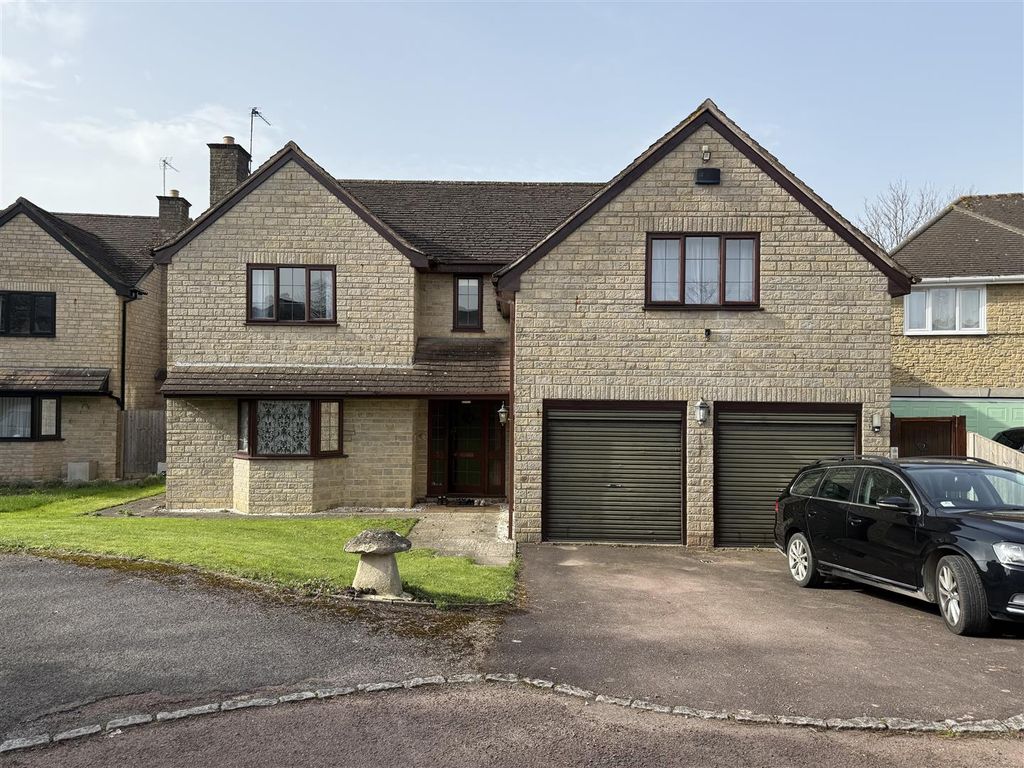 Property photo 1 of 29