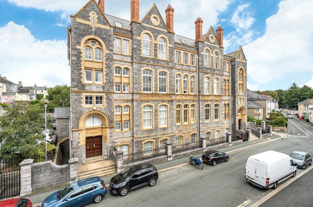 Property photo 1 of 14 Picture No. 12