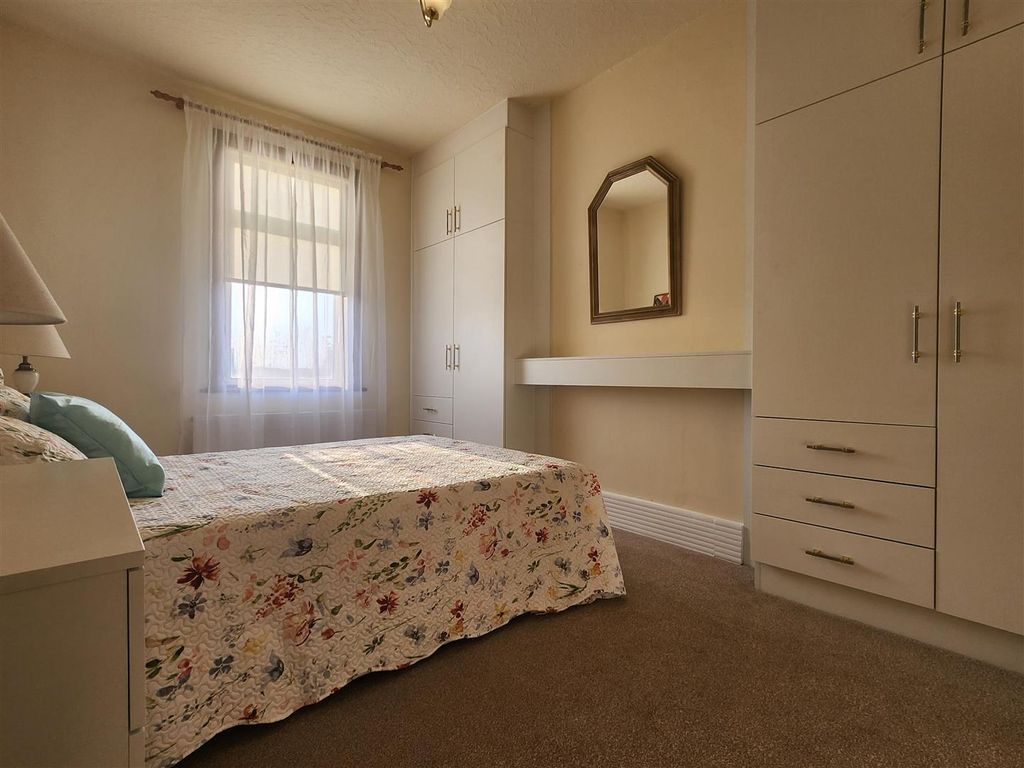 Property photo 3 of 8 B1.Jpg