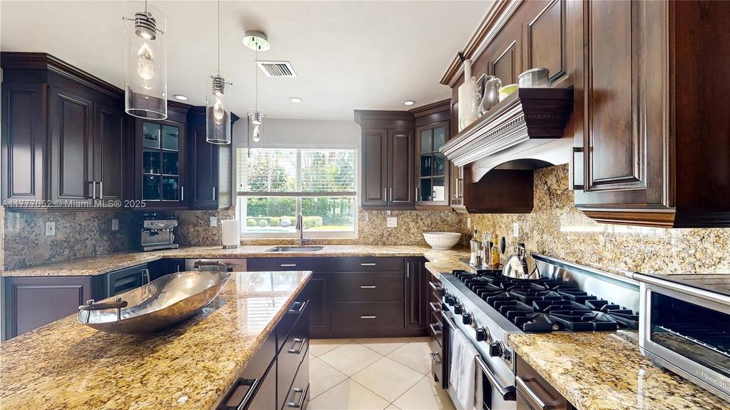 Property photo 2 of 4 <Alttext/>