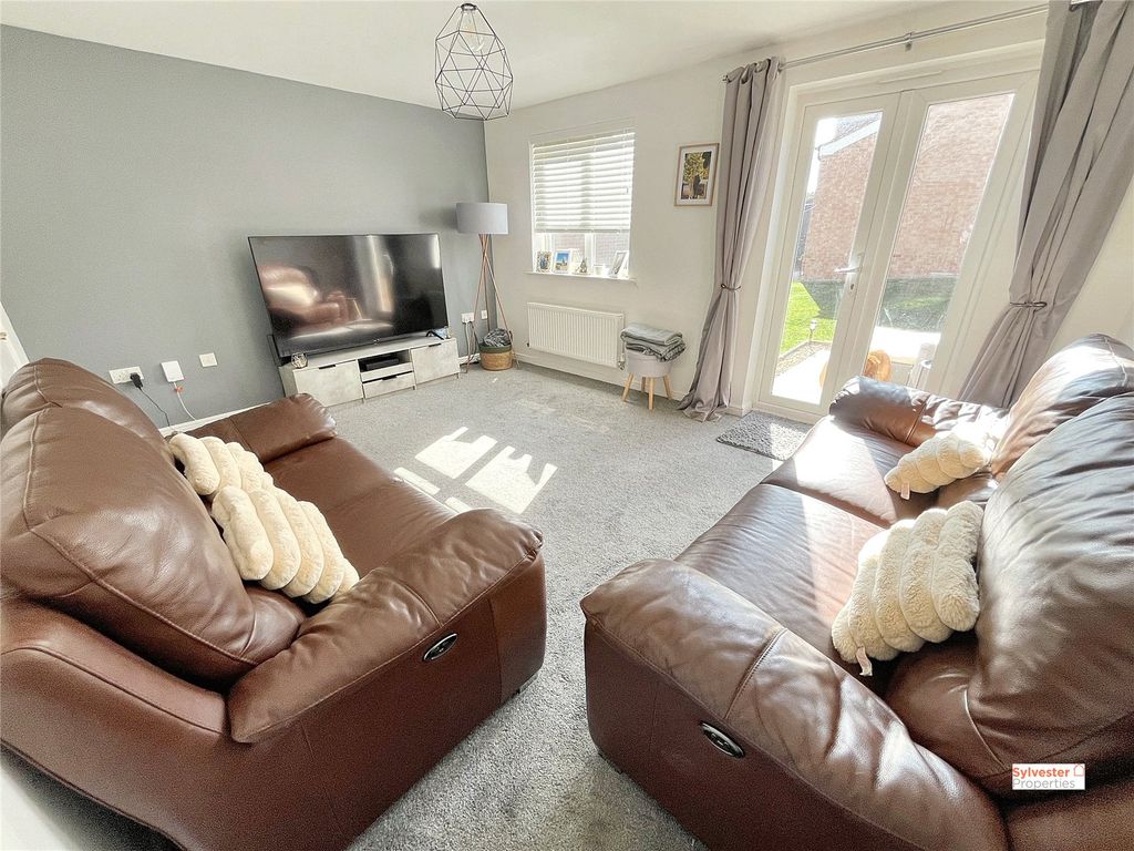 Property photo 3 of 23 Picture No. 20