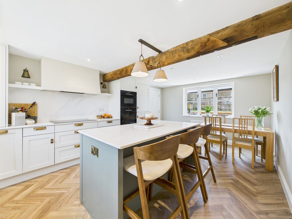 Property photo 2 of 23 Photo 13