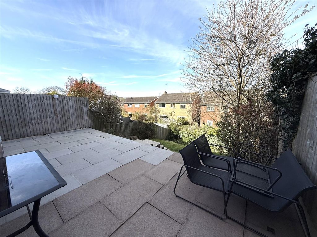 Property photo 2 of 15 Stoke 3.Jpg