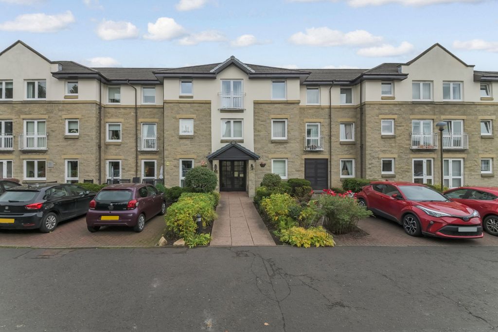 Property photo 1 of 21 Picture No. 01