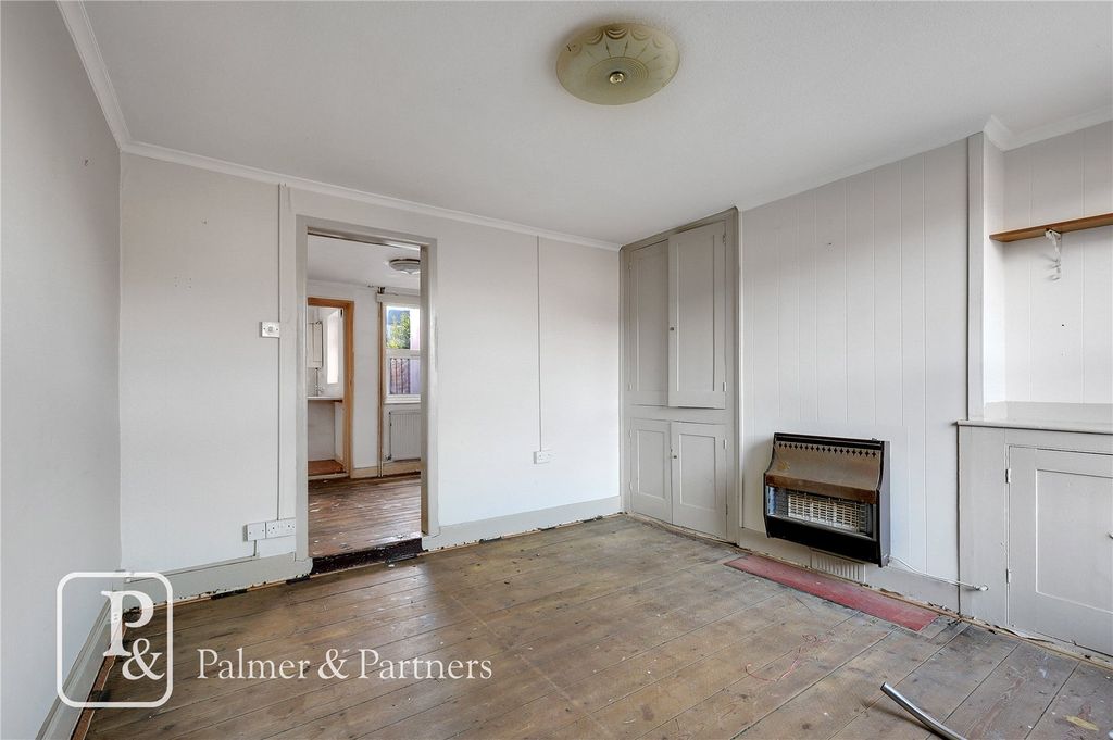 Property photo 2 of 13 Picture No. 02