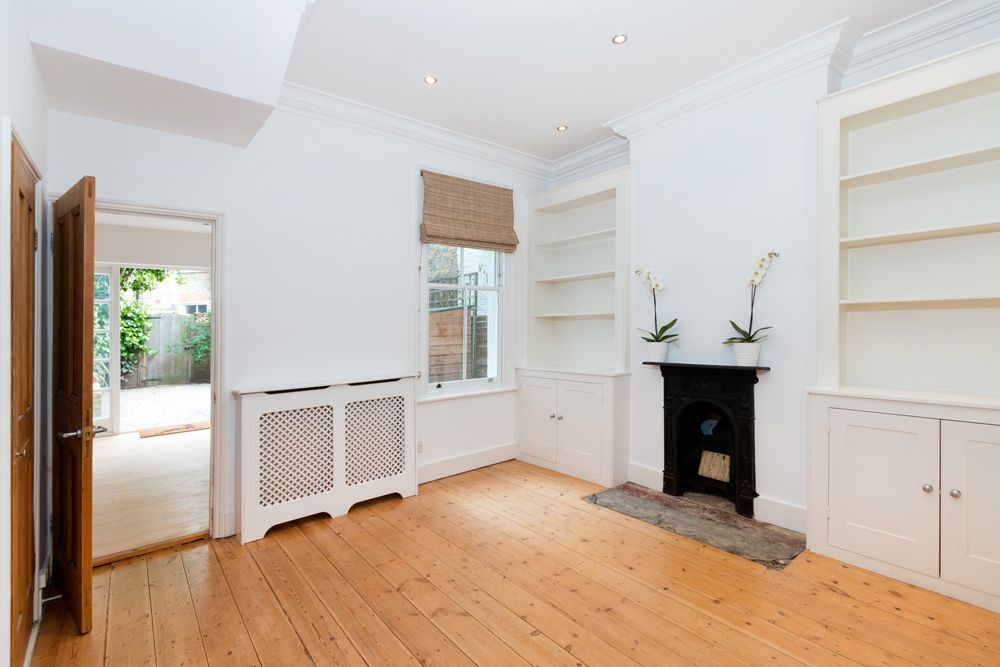 Property photo 3 of 17 Photo 6