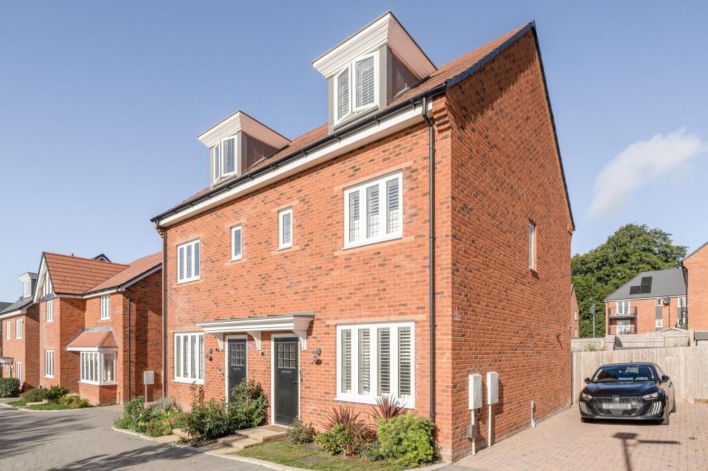 Property photo 1 of 20 External View