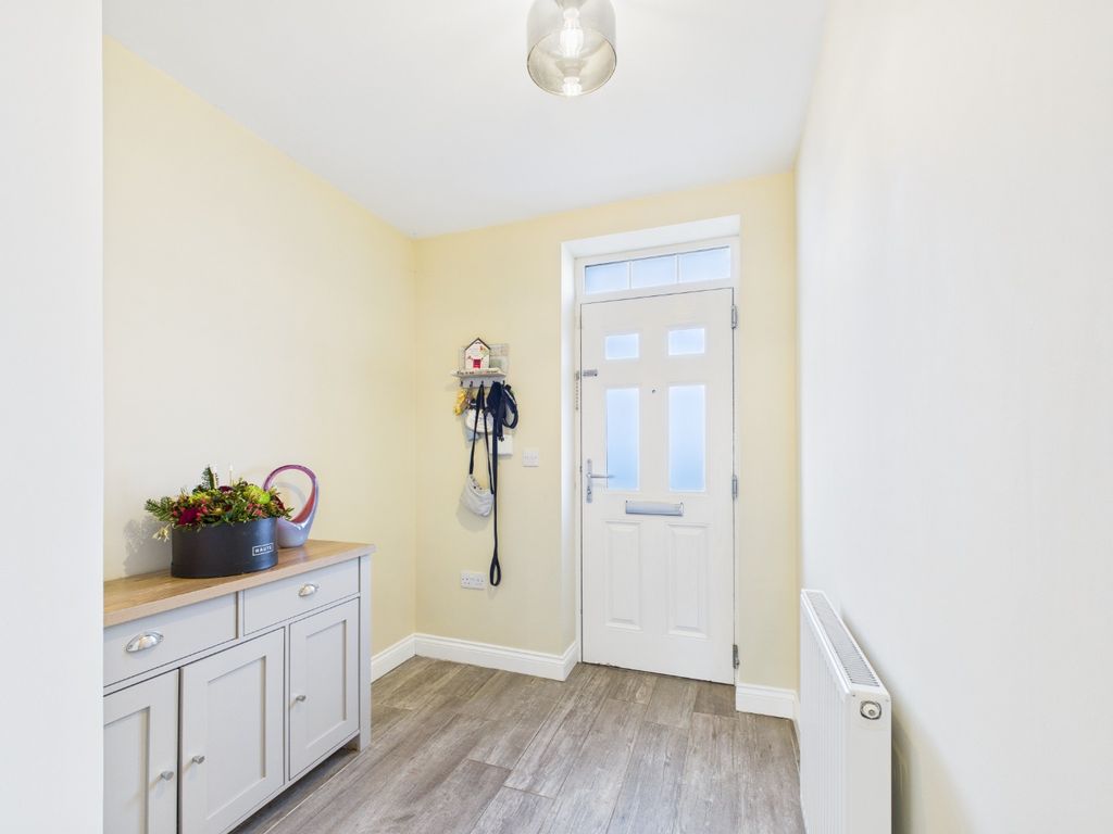 Property photo 2 of 26 4764174