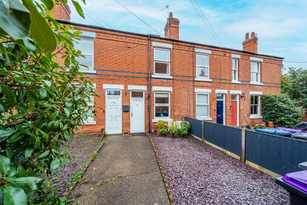 Property photo 1 of 19 (Main)