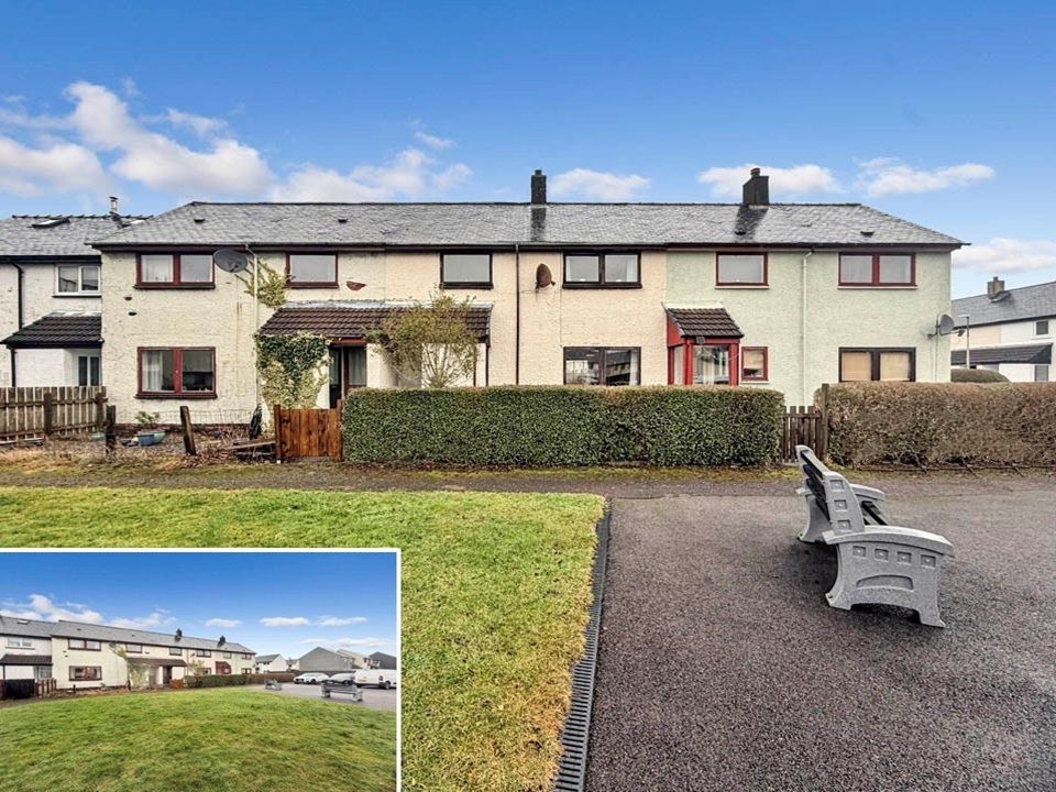 Property photo 1 of 42