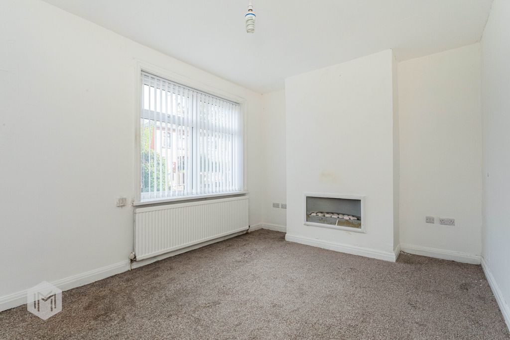 Property photo 2 of 15 Picture No. 07