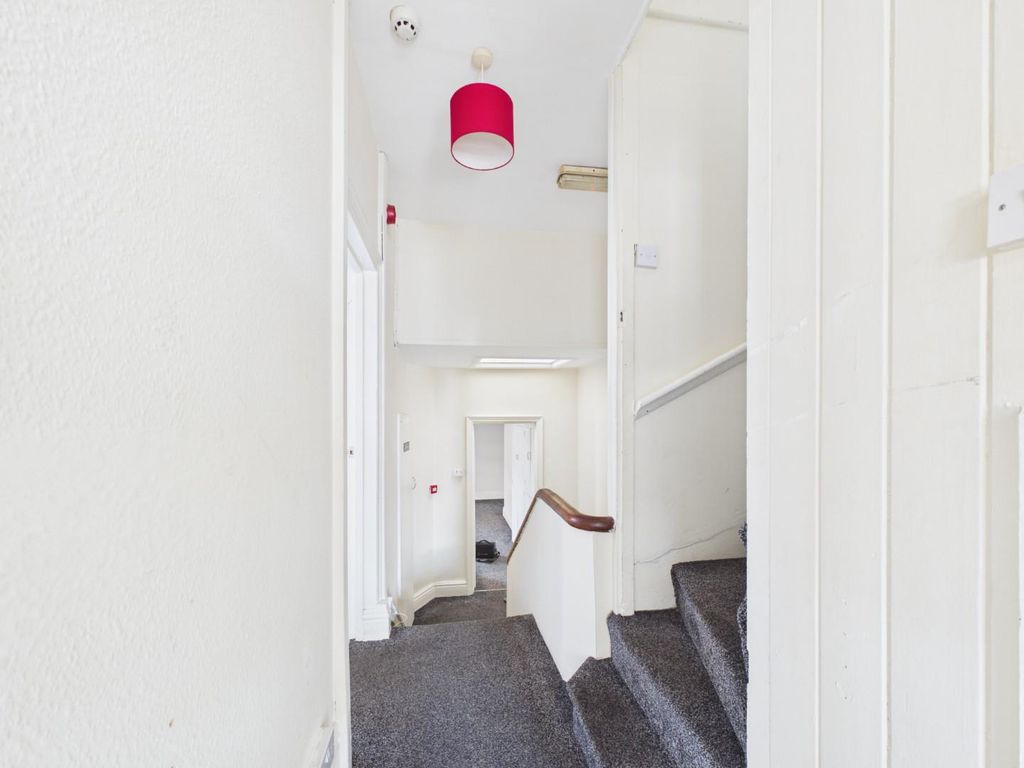 Property photo 3 of 20 Hallway