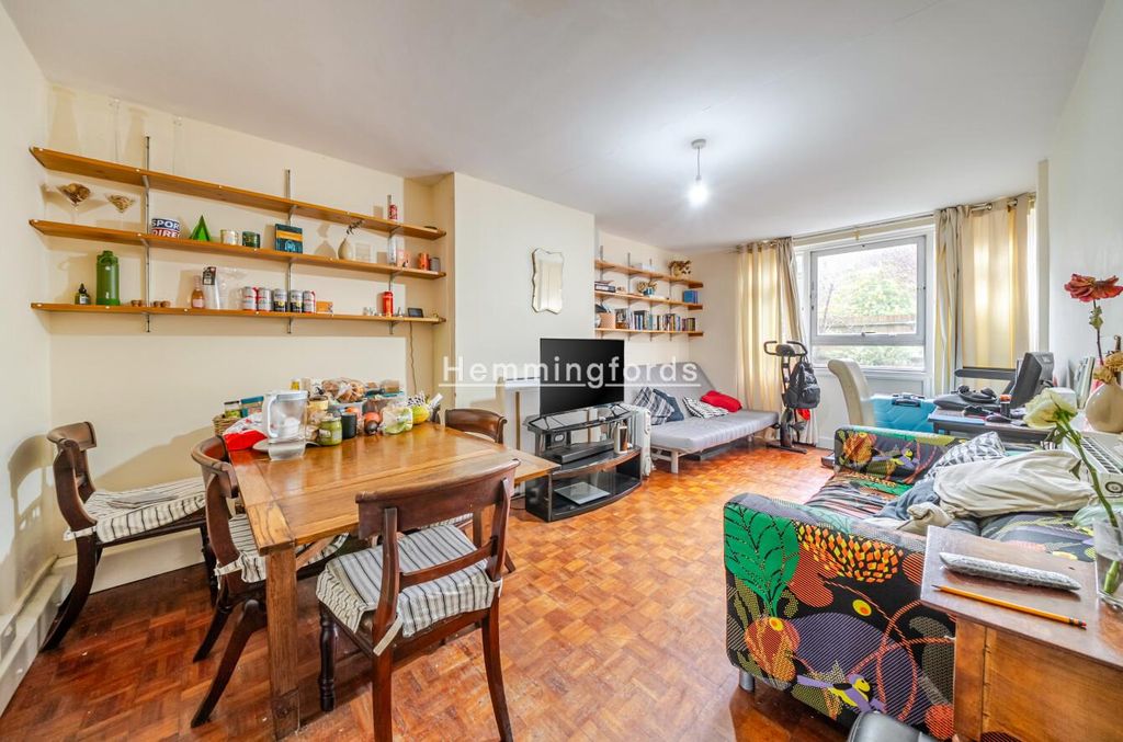 Property photo 2 of 14 01076Efa-d23F-458E-8Eb2-79d1E99c3862.Jpg