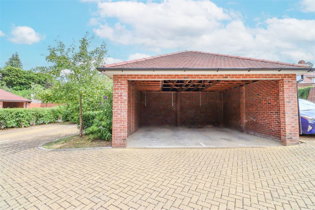 Property photo 3 of 15 Carport (Left Hand Side)