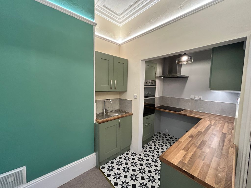 Property photo 2 of 7 Img_6952