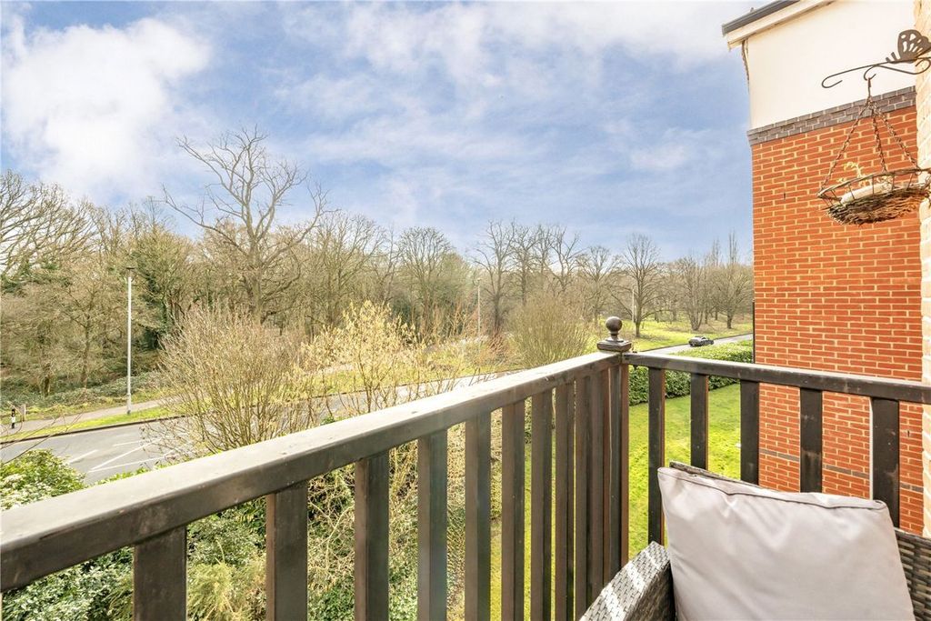 Property photo 3 of 7
