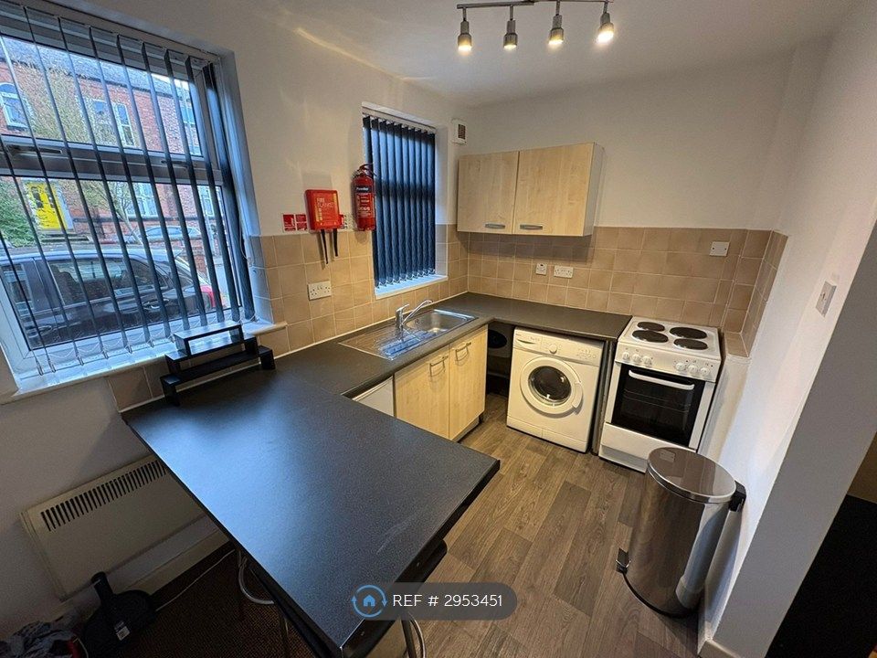 Property photo 2 of 9