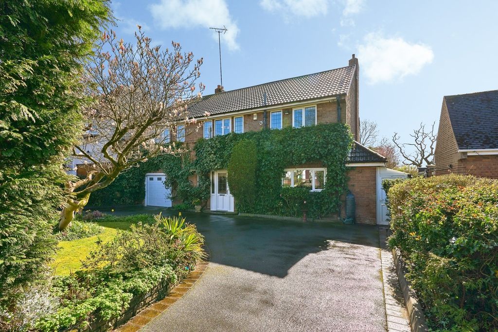 Property photo 1 of 20