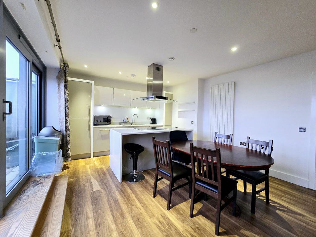 Property photo 3 of 15 Gallery
