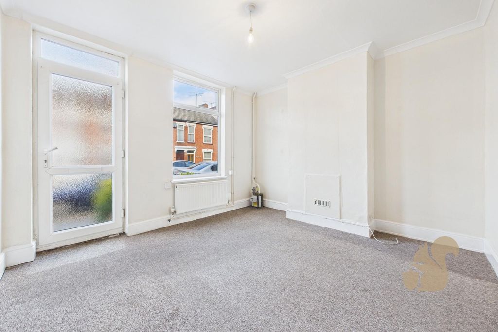 Property photo 3 of 12 Cam01254G0-Pr0386-Still002.Jpg