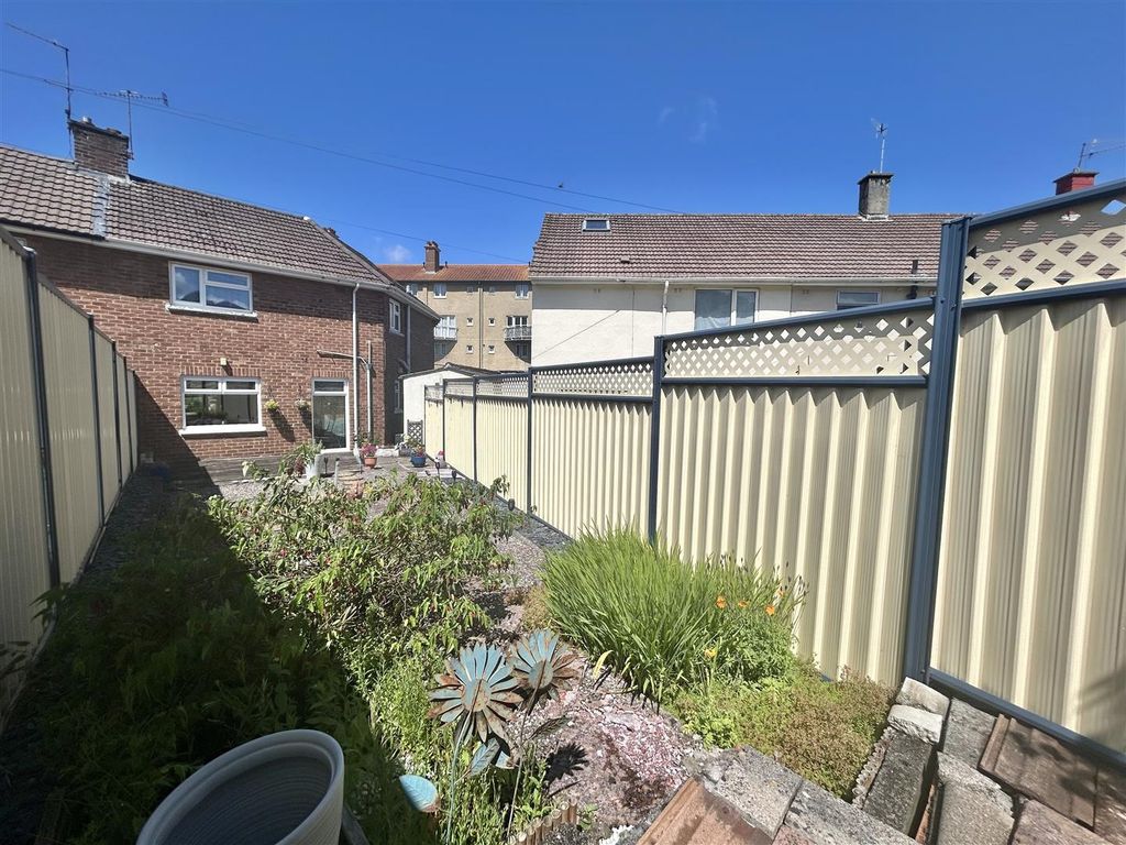 Property photo 2 of 15