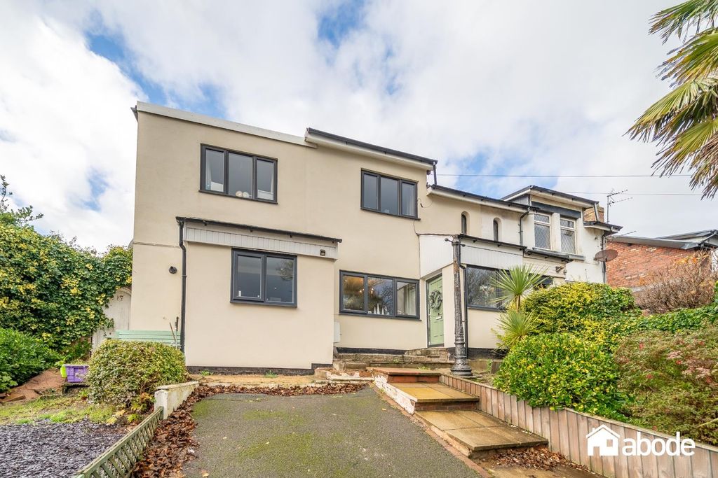 Property photo 1 of 23 Dsc01675-Hdr.Jpg