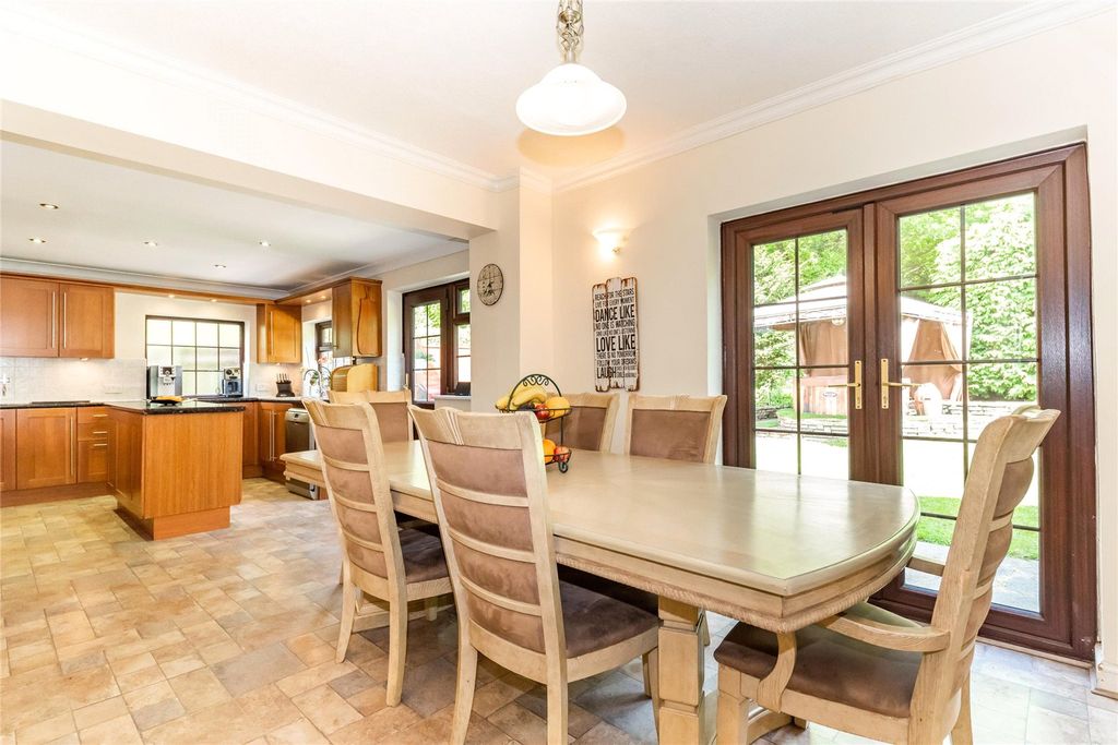 Property photo 3 of 24 Picture No. 13