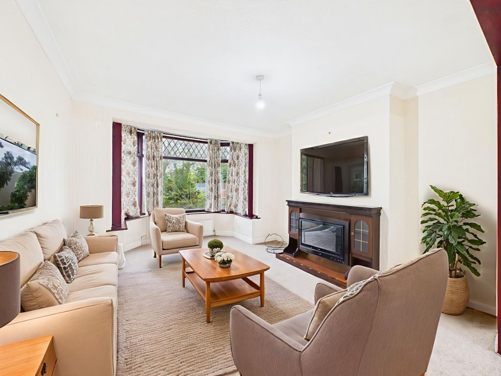 Property photo 2 of 8 4366043