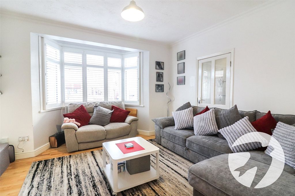 Property photo 2 of 19 Picture No. 79