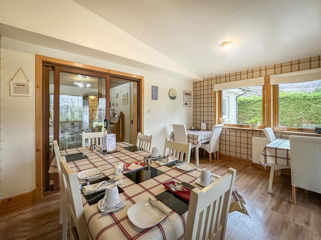 Property photo 3 of 22 Photo 2