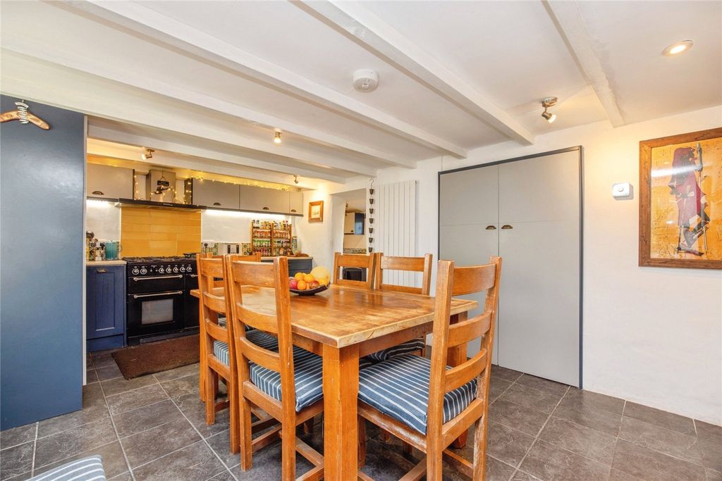 Property photo 2 of 19 Kitchen Diner