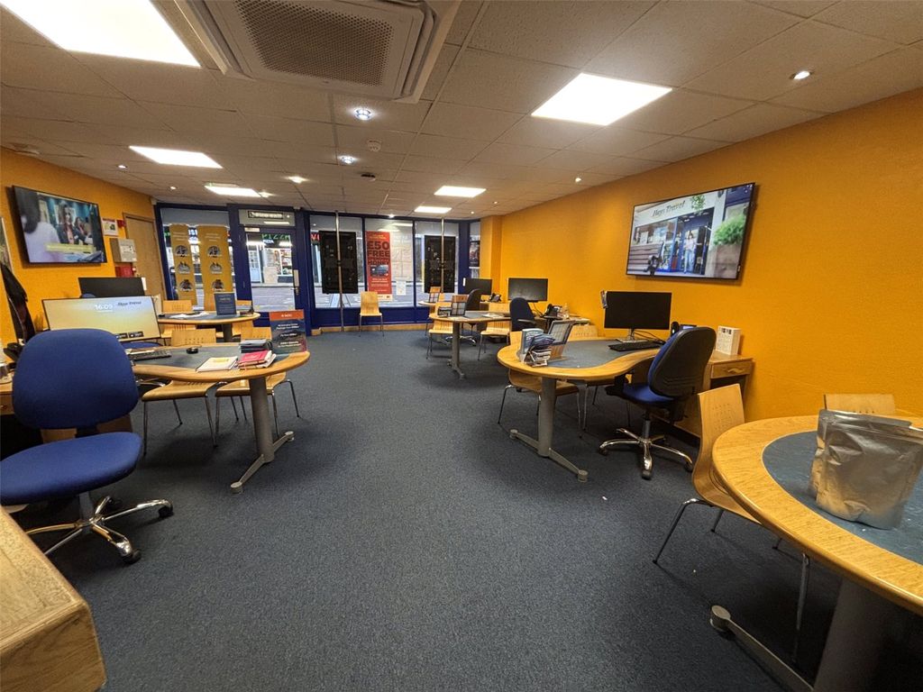 Property photo 2 of 5 Picture No. 01