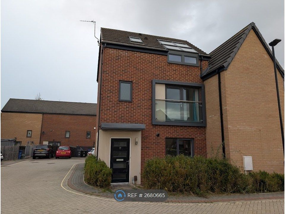 Property photo 1 of 9 External