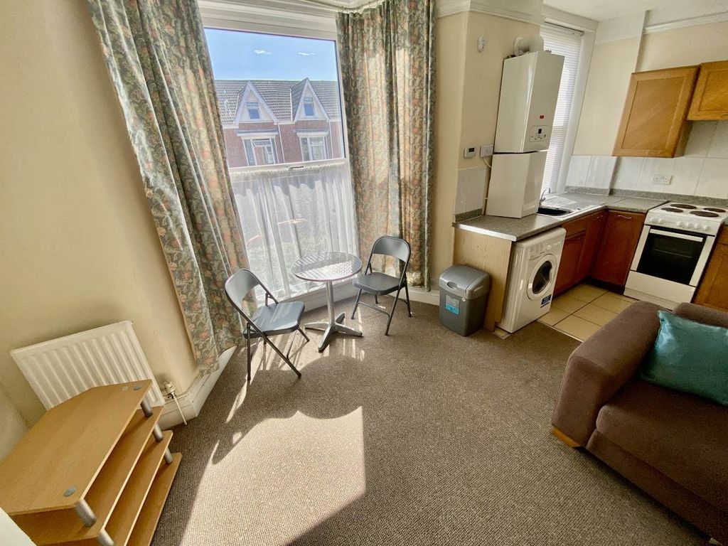 Property photo 3 of 13 Img_5497