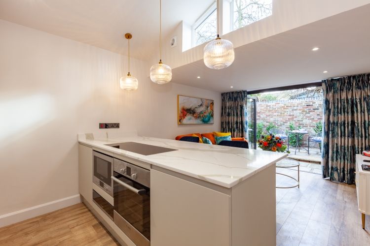 Property photo 2 of 9 274396
