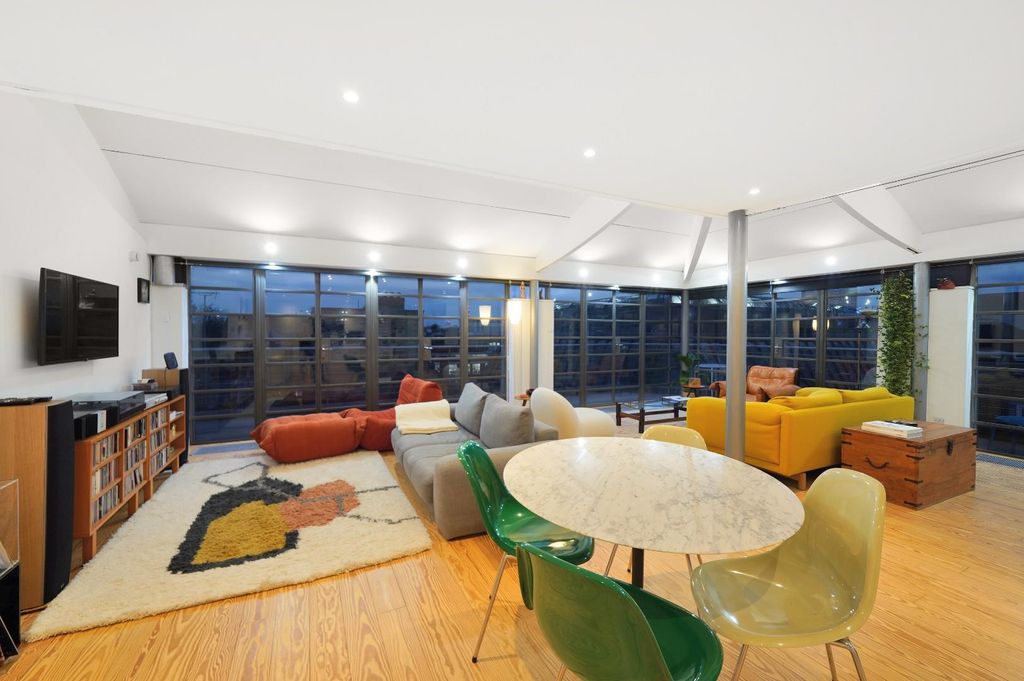 Property photo 1 of 20 1 (8).Jpg