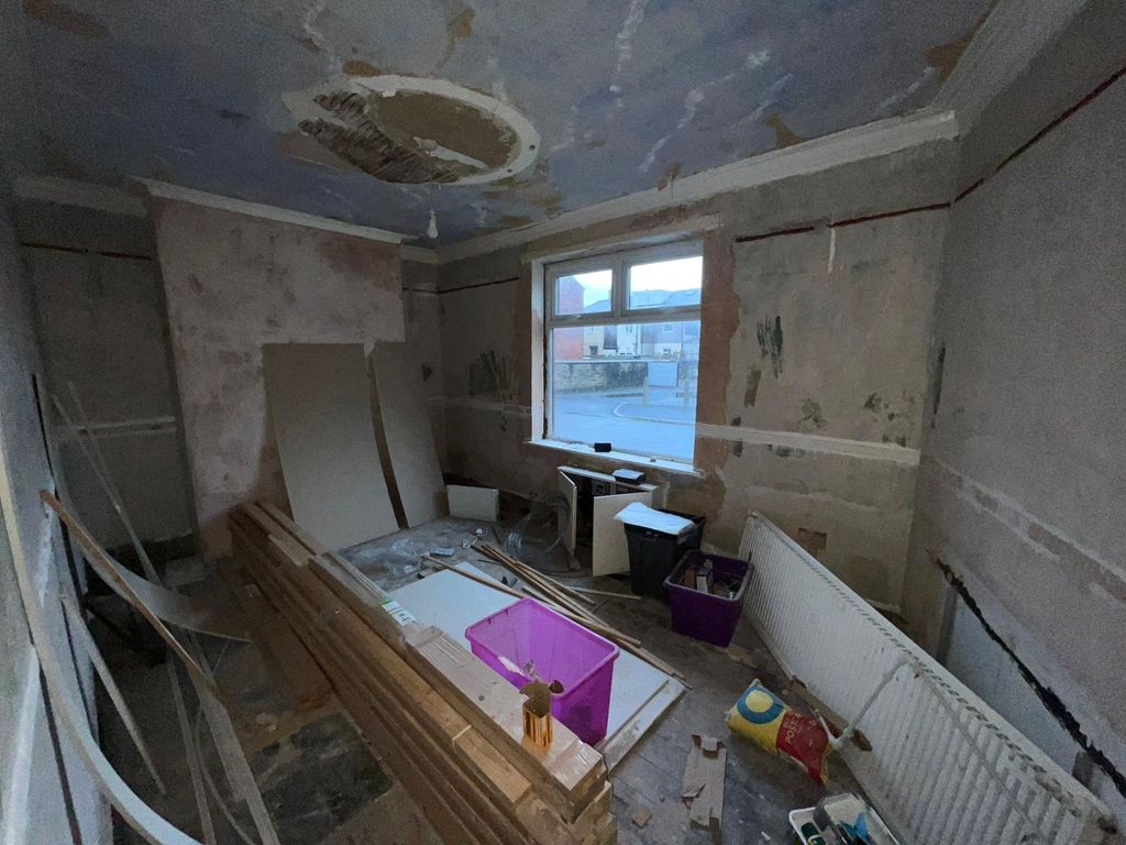 Property photo 2 of 14 Picture No. 22