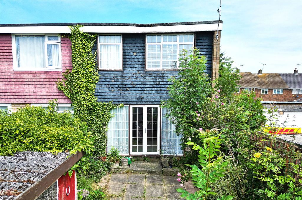 Property photo 2 of 22 Picture No. 01